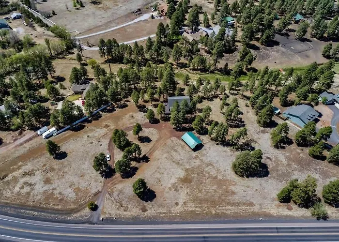 Spacious Cozy Retreat On 5-acres With Hottub Holiday home Elden Pueblo