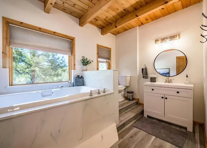 Spacious Cozy Retreat On 5-acres With Hottub Elden Pueblo